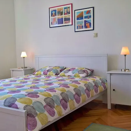 Apartman Just 4 You